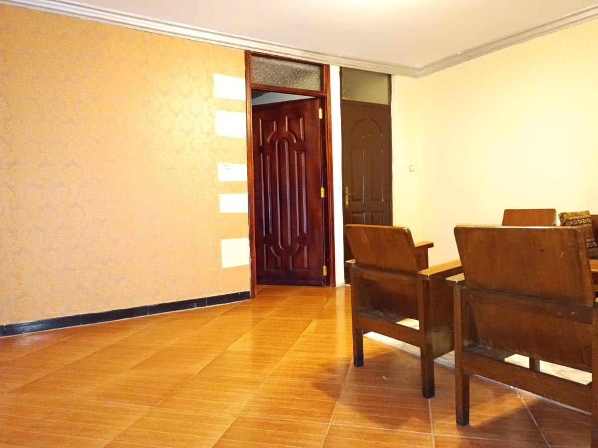 Fully Furnished Condo In The Center Of Addis Abeba Buitenkant foto